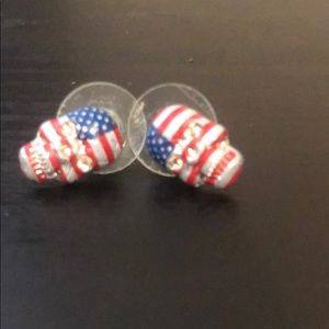 Skull earrings
